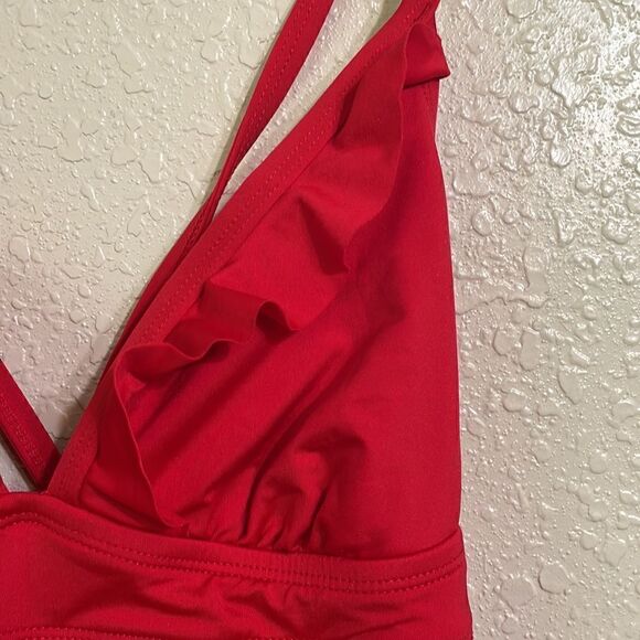 Shade & Shore ruffle swimsuit - Picture 5 of 15